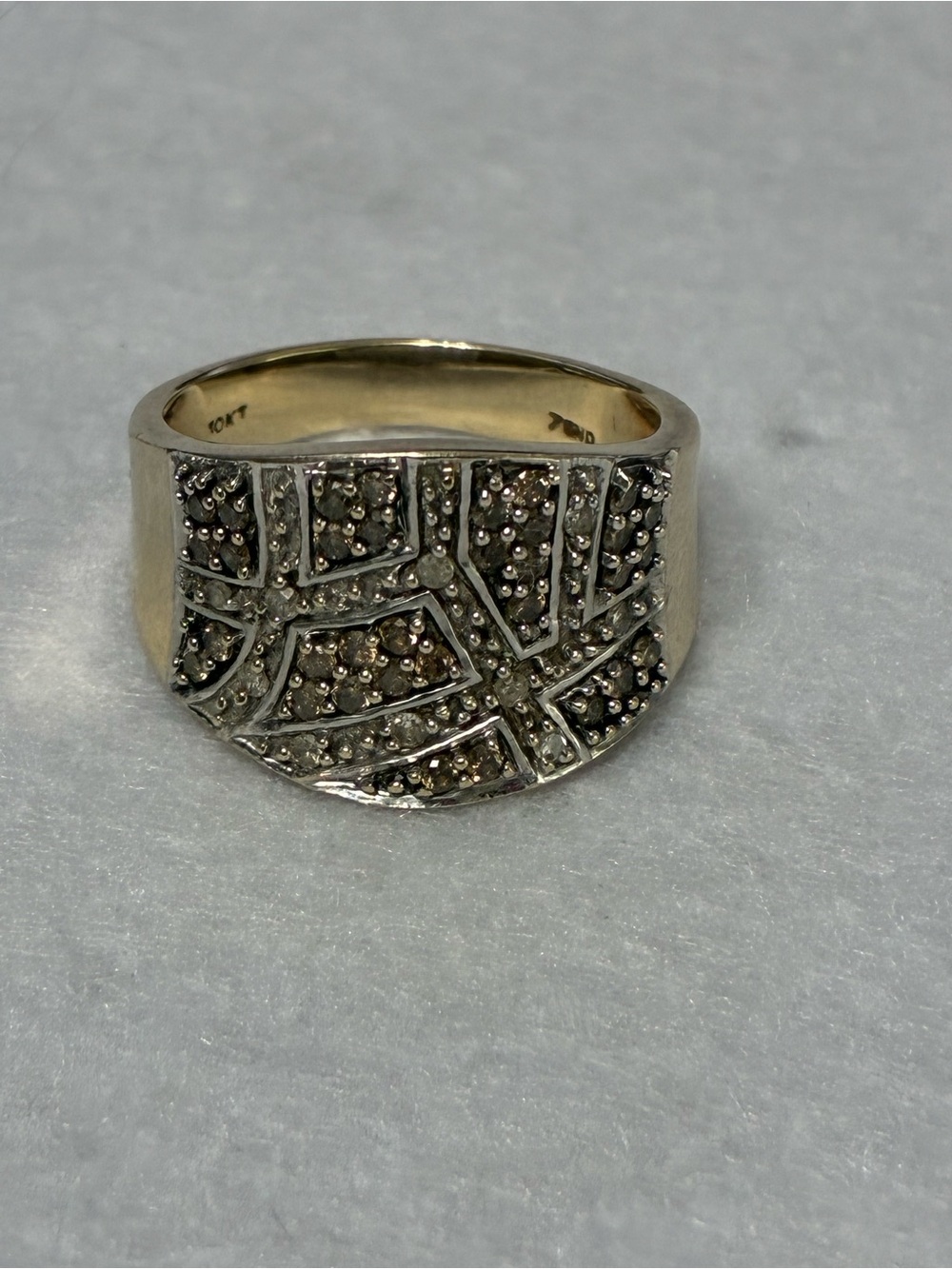 10K Yellow Gold Diamond Mosaic Band - Brown and White Diamonds size 7